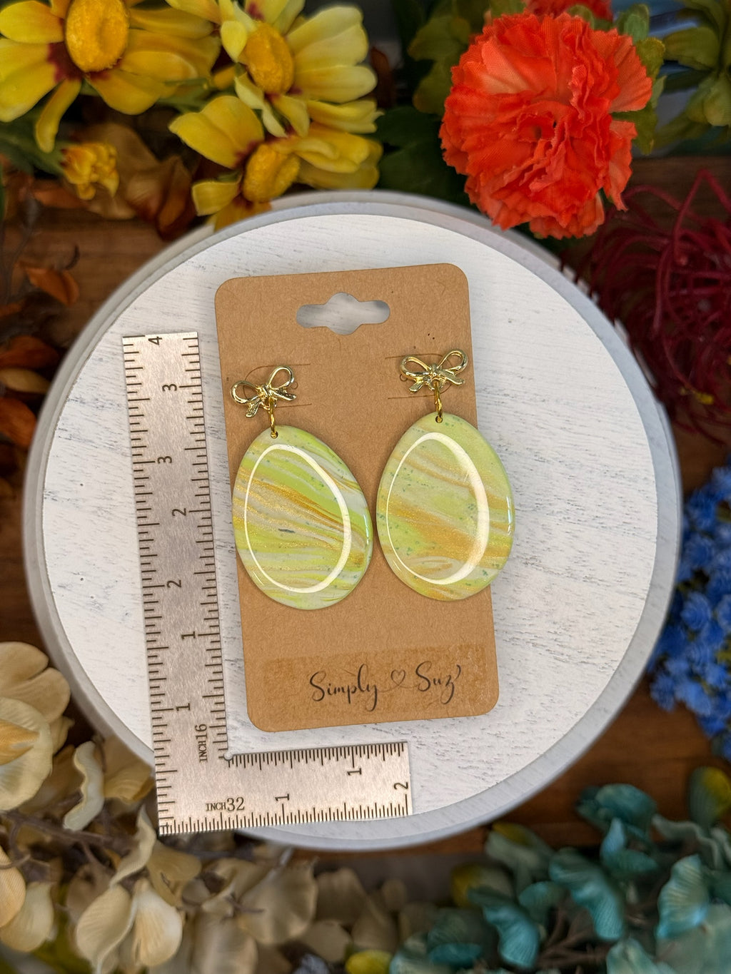 Pistachio Bow Swings
