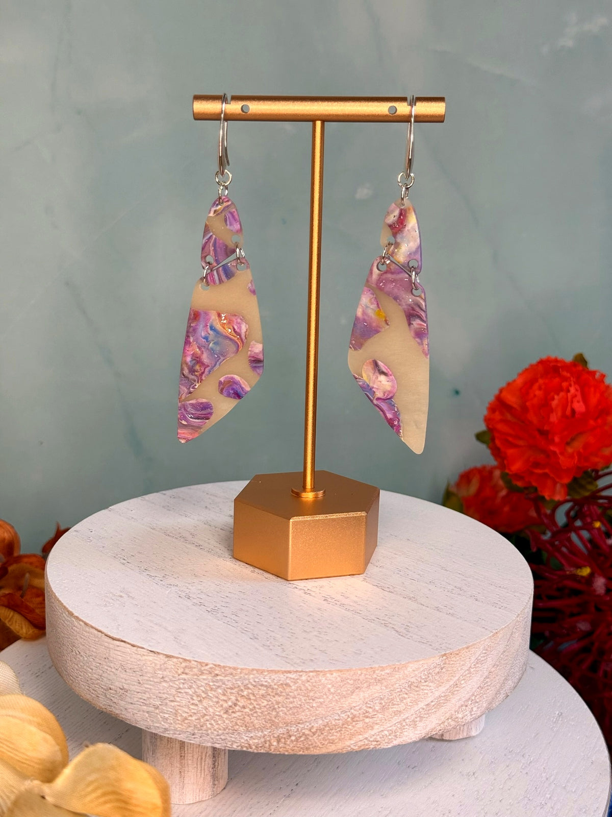 Wisteria Wing Tiers