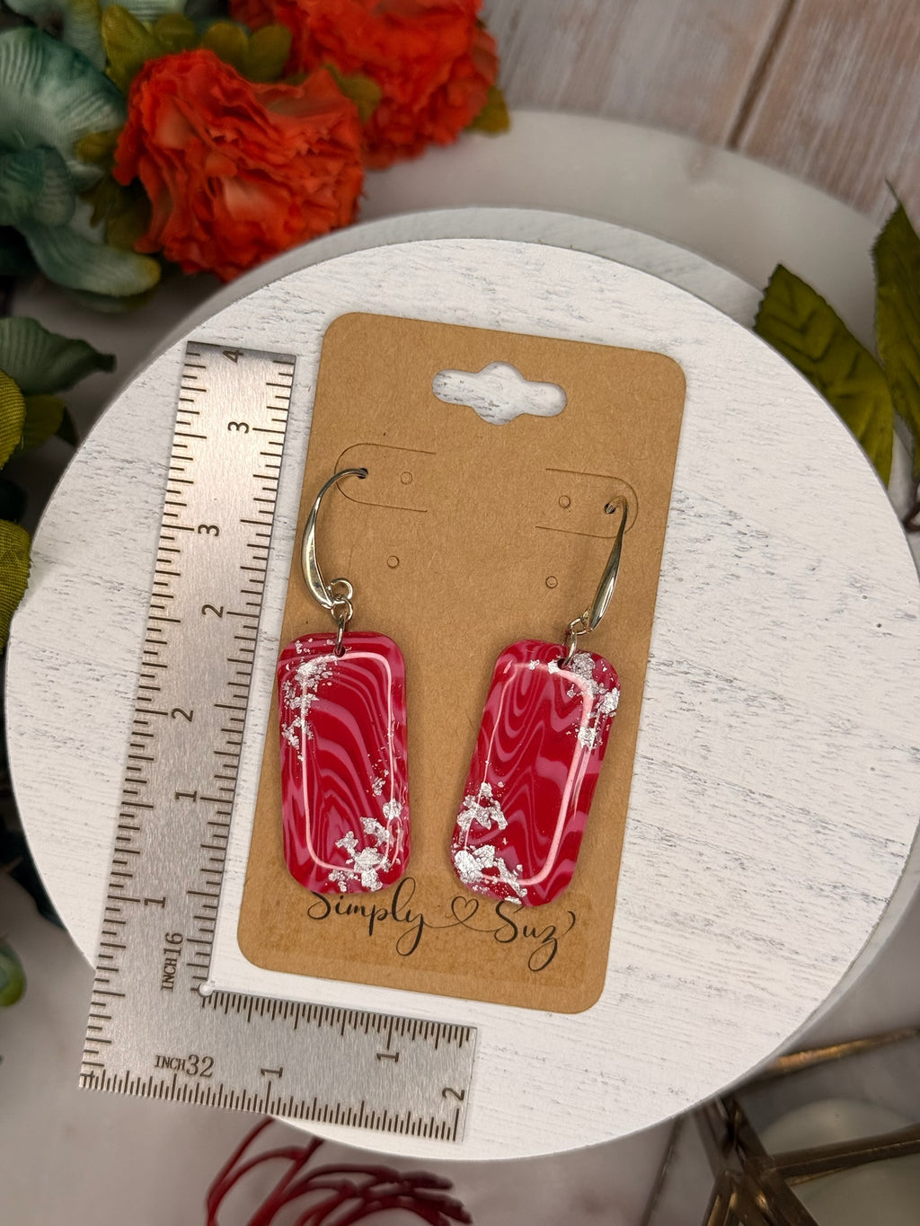 Crimson Frost Bars — Leverback Hooks