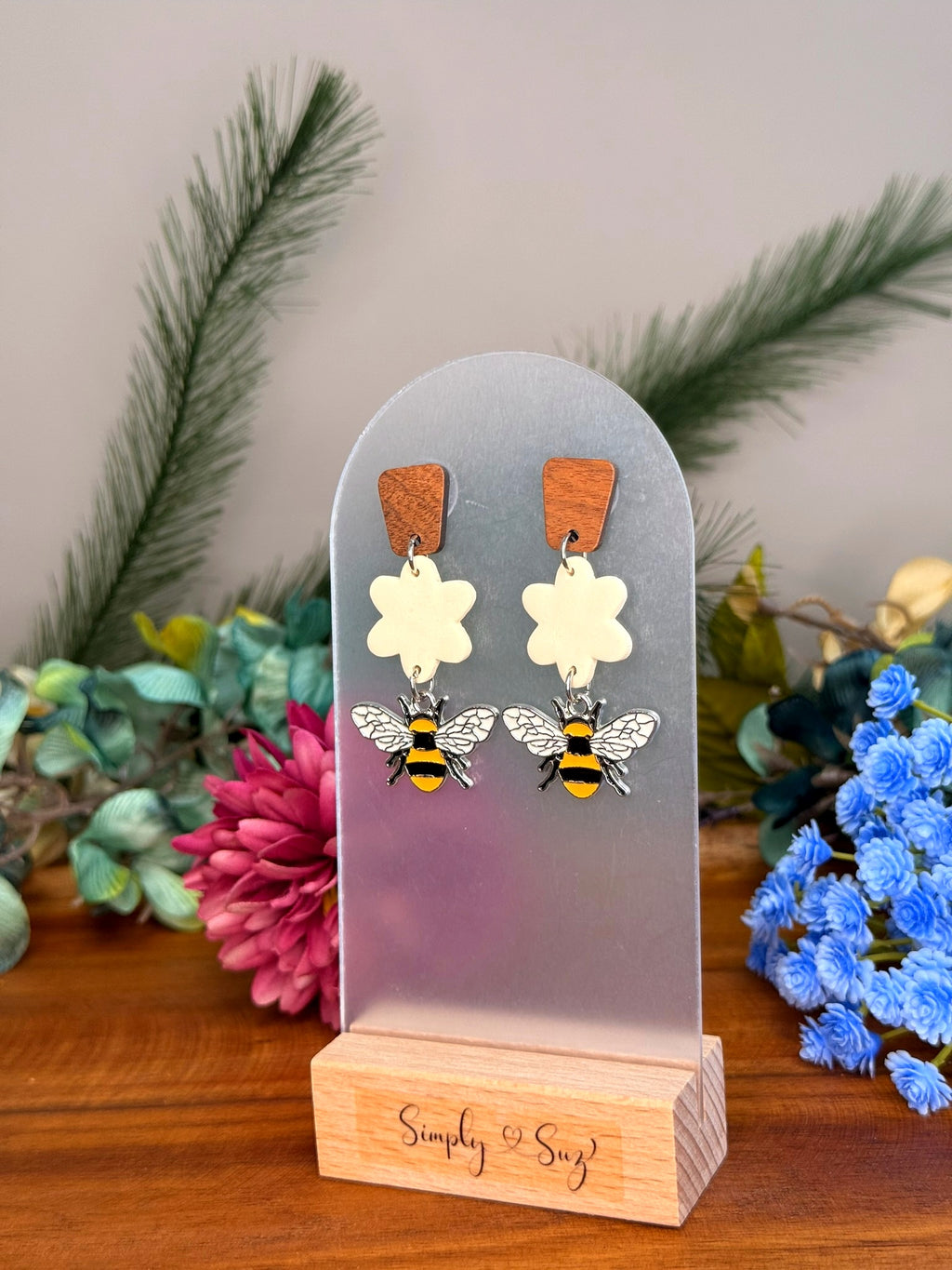 Bee's Garden Dangles