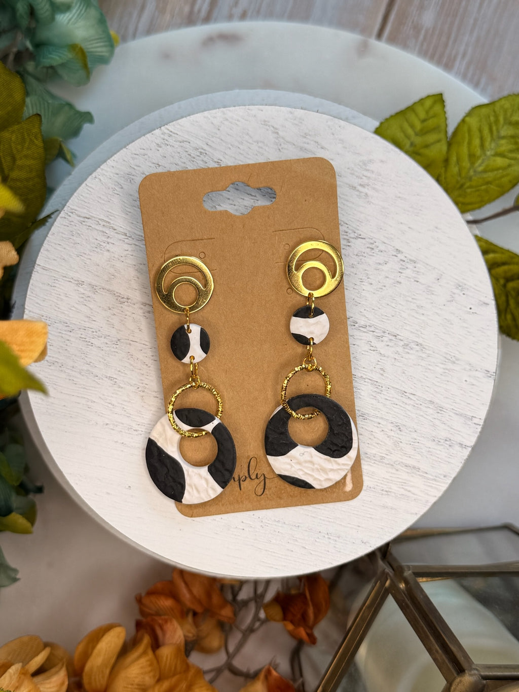 Cowhide Lasso Tiers