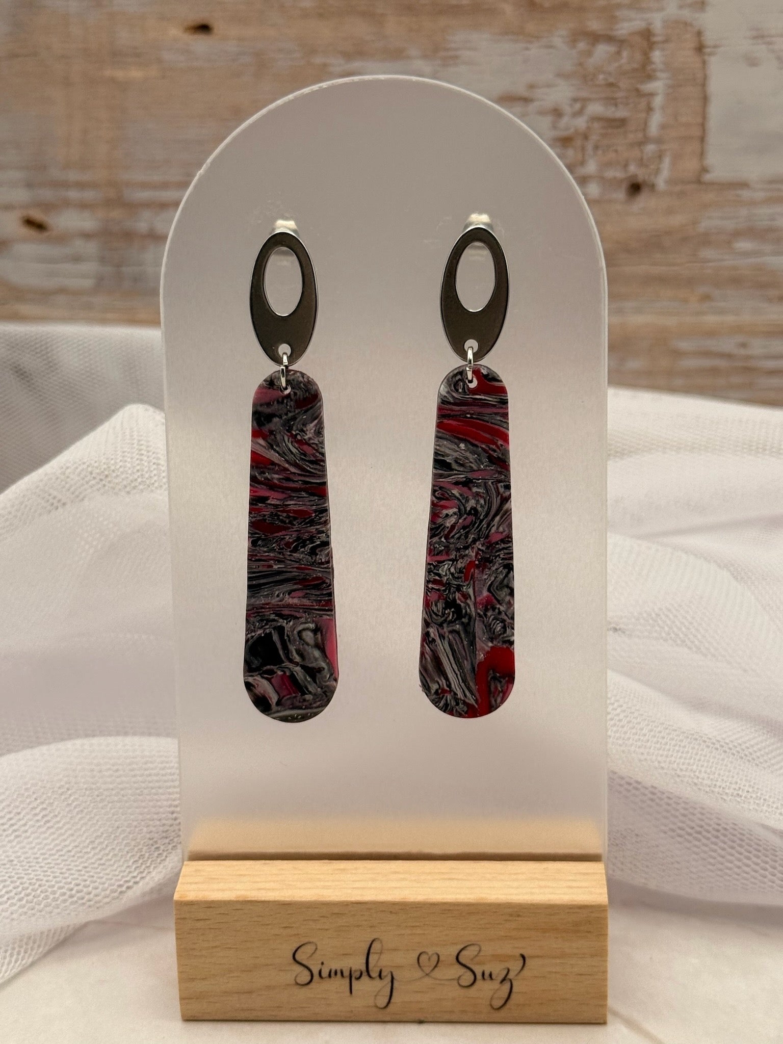 Red & Black Marble Long Bar Dangle Earrings