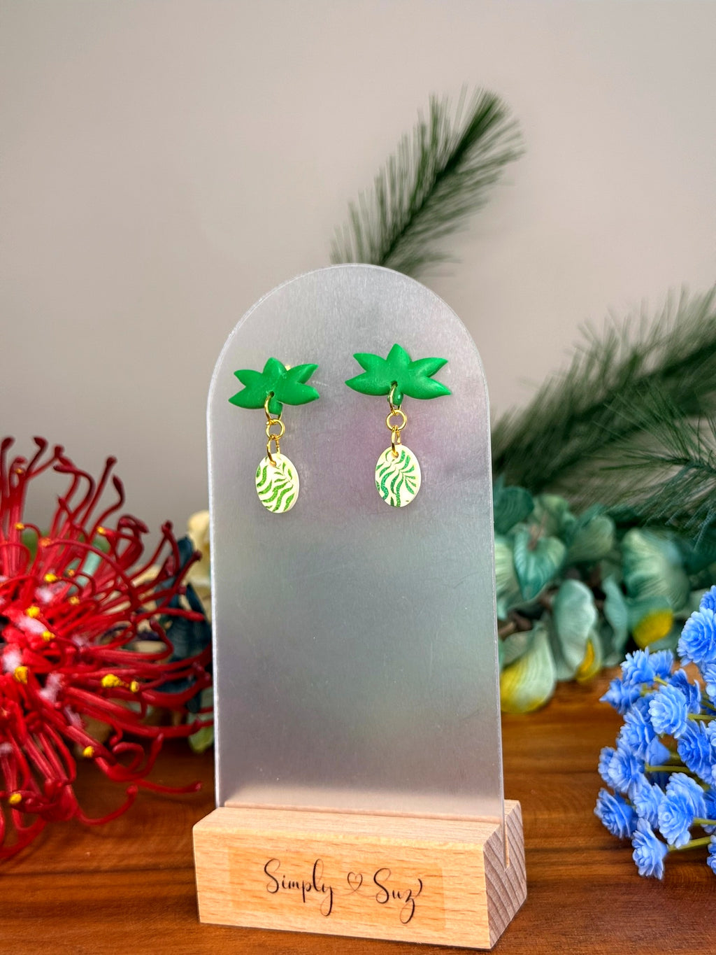 Palm Frond Dangles — Gold