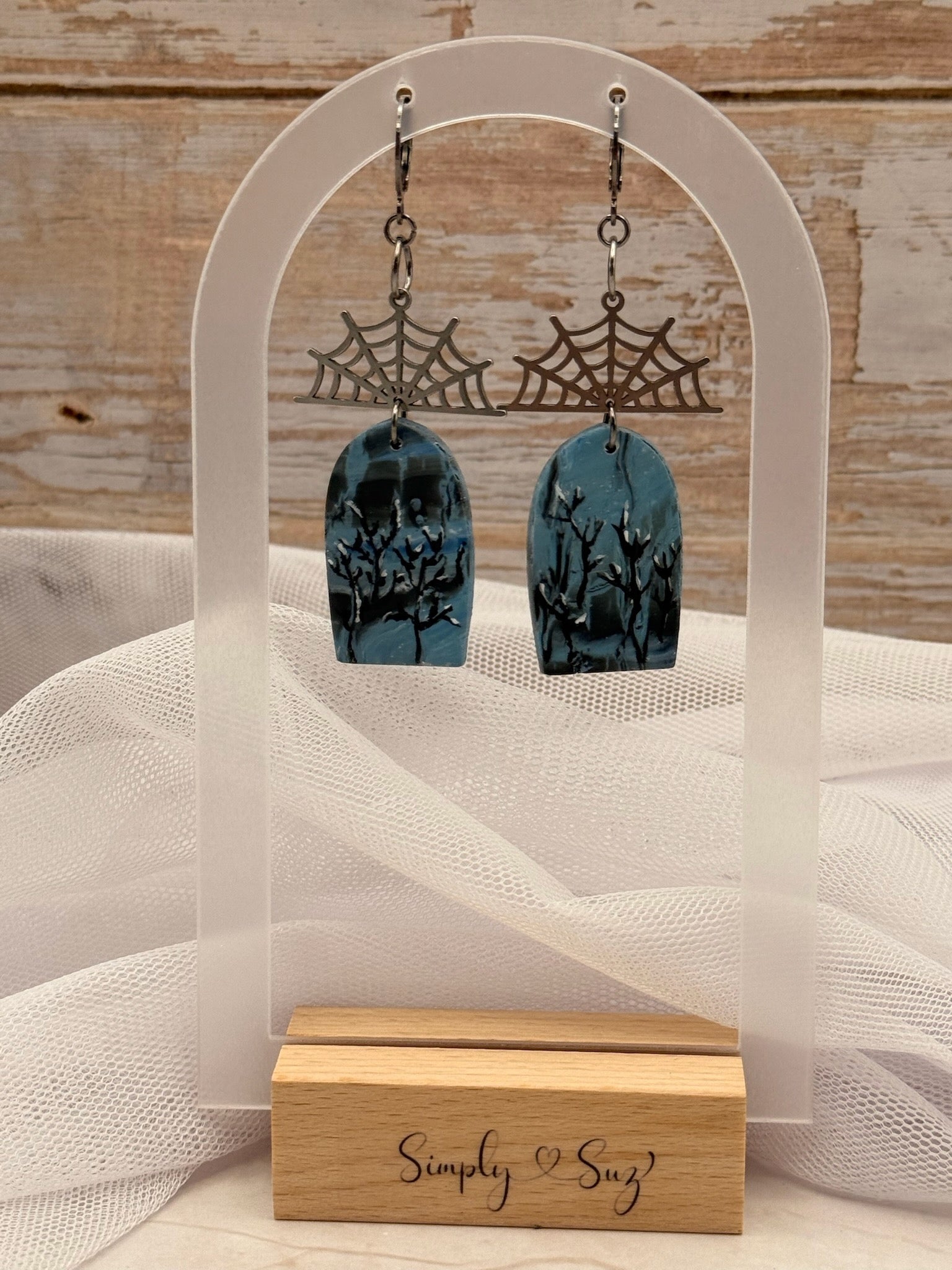 Spooky Tree Spiderweb Arch Dangle Earrings
