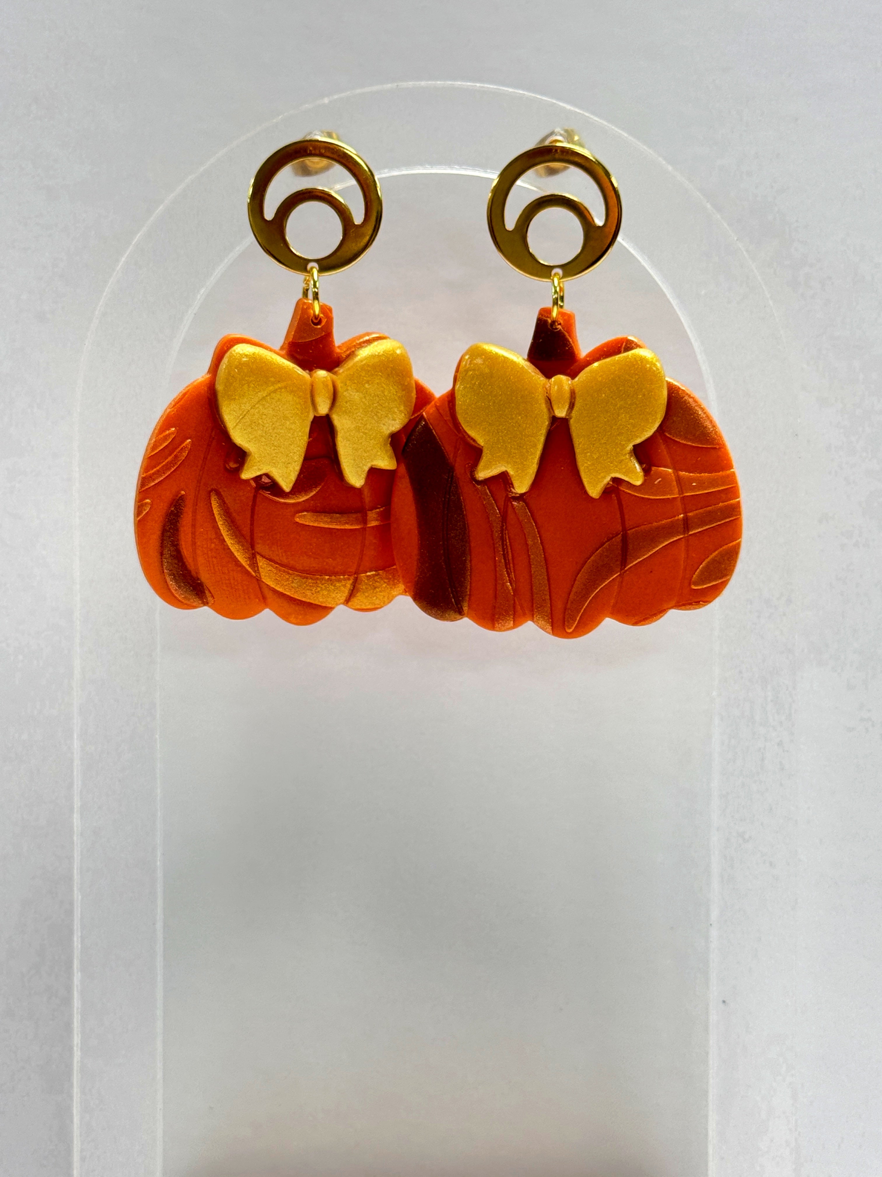 Golden Bow Pumpkins